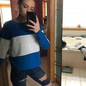 American Eagle crew neck sweatshirt
